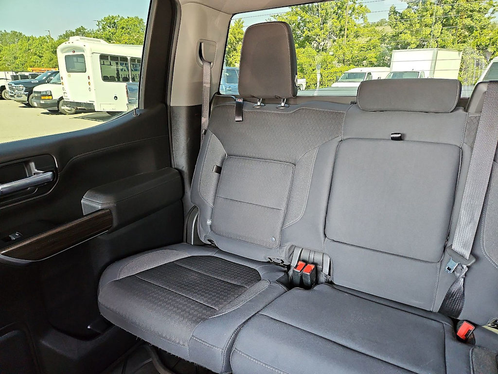 Thumbnail: 2019 Chevrolet Silverado 1500 - 12