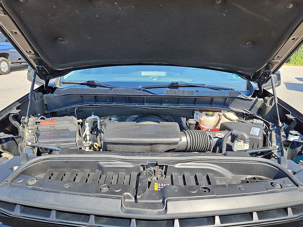Thumbnail: 2019 Chevrolet Silverado 1500 - 8