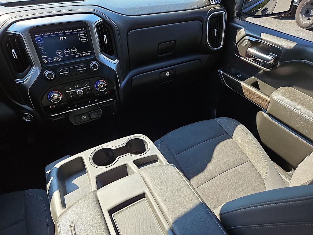 Thumbnail: 2019 Chevrolet Silverado 1500 - 13