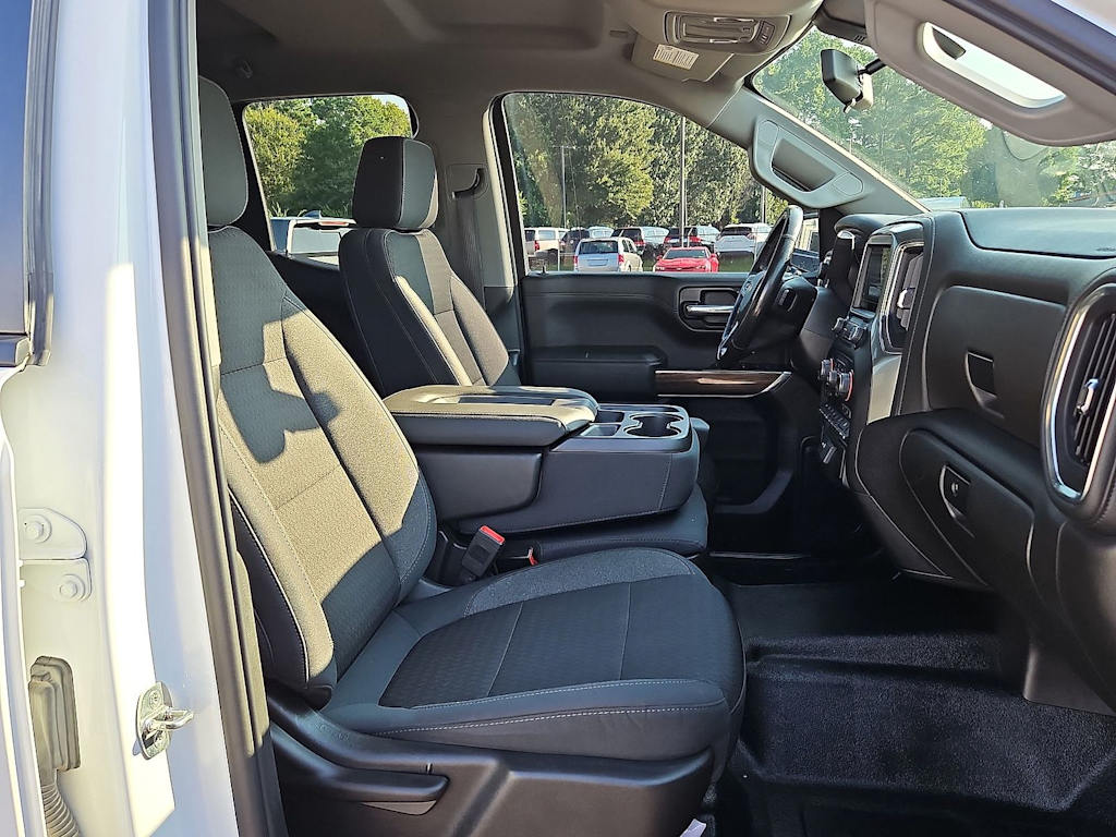 Thumbnail: 2019 Chevrolet Silverado 1500 - 11