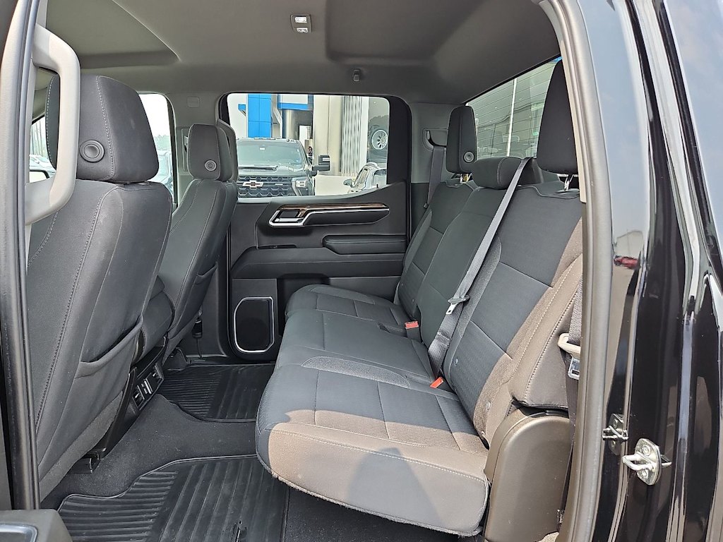 Thumbnail: 2022 Chevrolet Silverado 1500 - 35