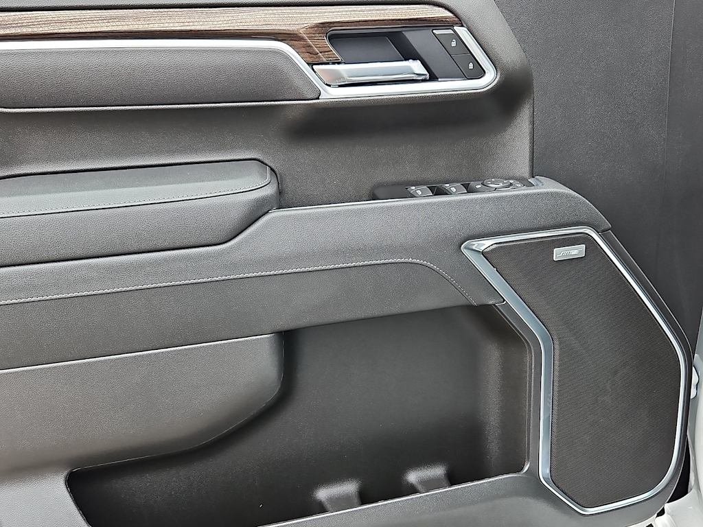 Thumbnail: 2026 Chevrolet Silverado 1500 - 15