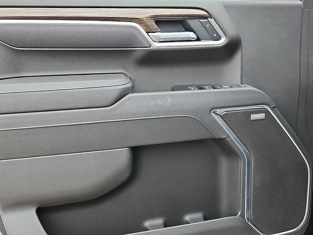 Thumbnail: 2026 Chevrolet Silverado 1500 - 16