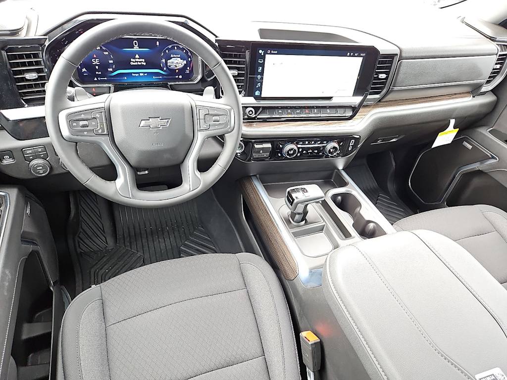 Thumbnail: 2026 Chevrolet Silverado 1500 - 2