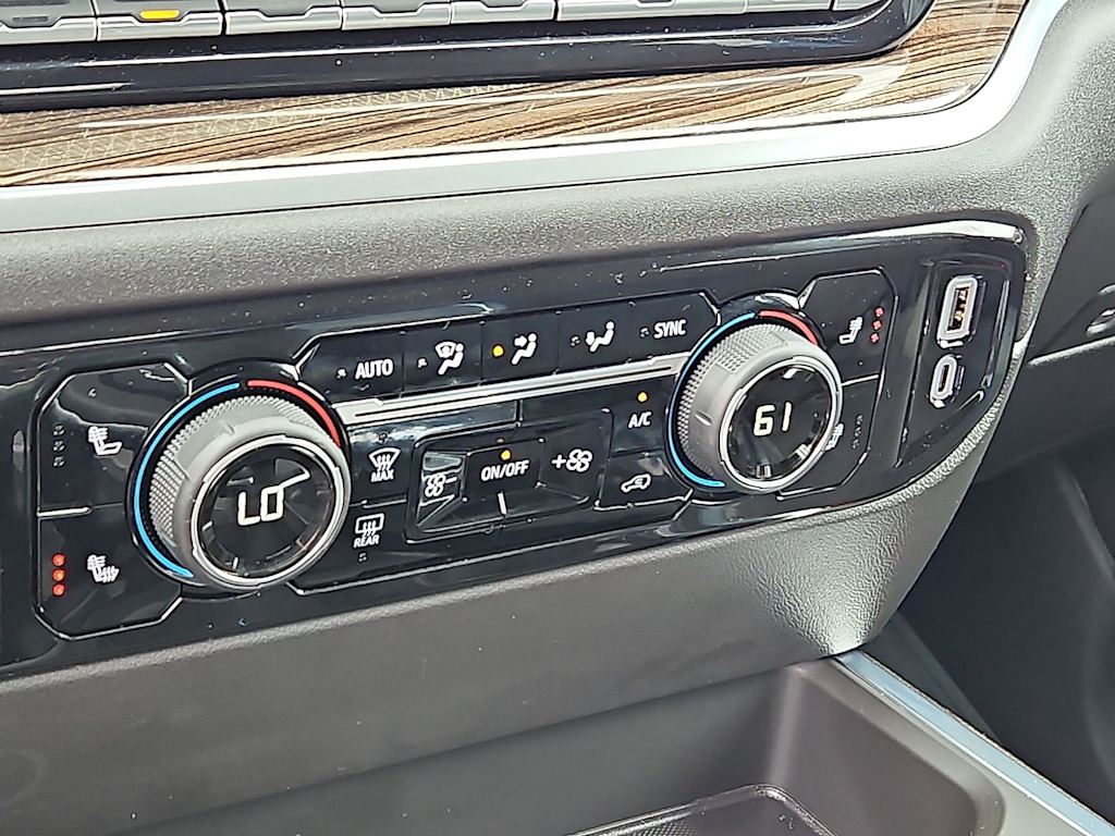 Thumbnail: 2026 Chevrolet Silverado 1500 - 17