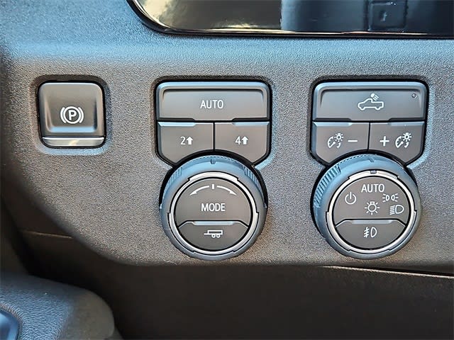 Thumbnail: 2026 Chevrolet Silverado 1500 - 24