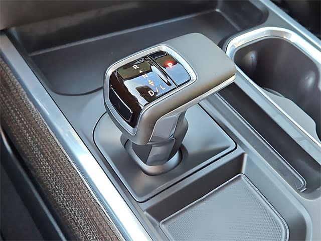 Thumbnail: 2026 Chevrolet Silverado 1500 - 13