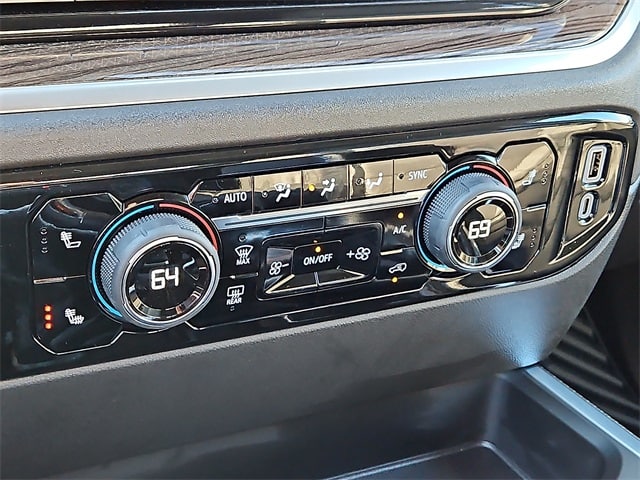 Thumbnail: 2026 Chevrolet Silverado 1500 - 20