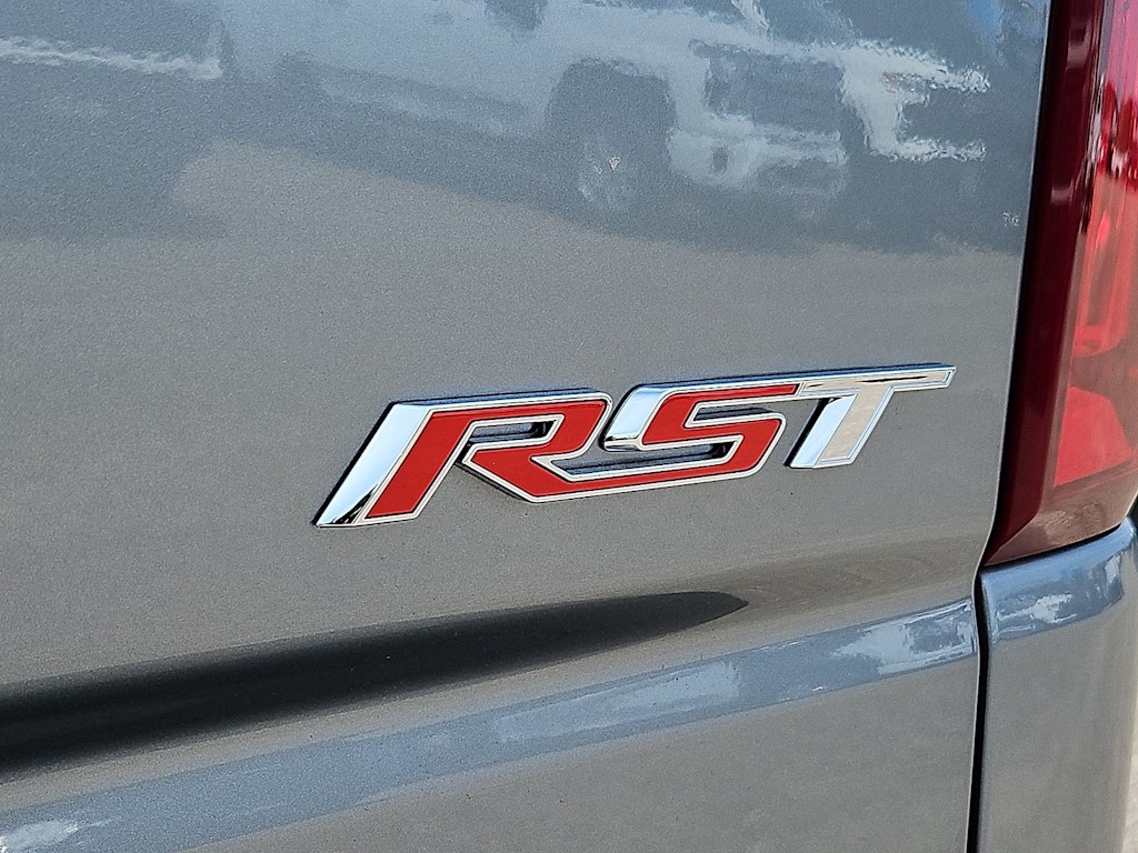 Thumbnail: 2026 Chevrolet Silverado 1500 - 6