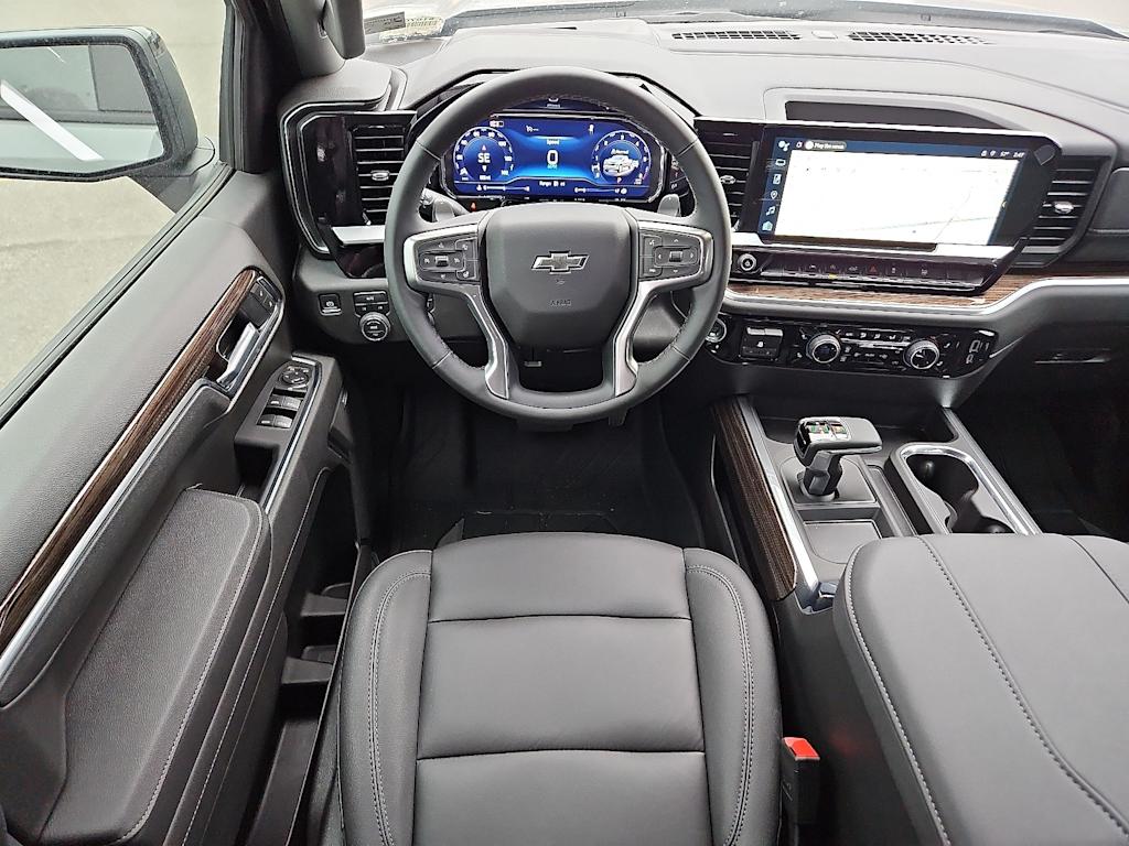 Thumbnail: 2025 Chevrolet Silverado 1500 - 2