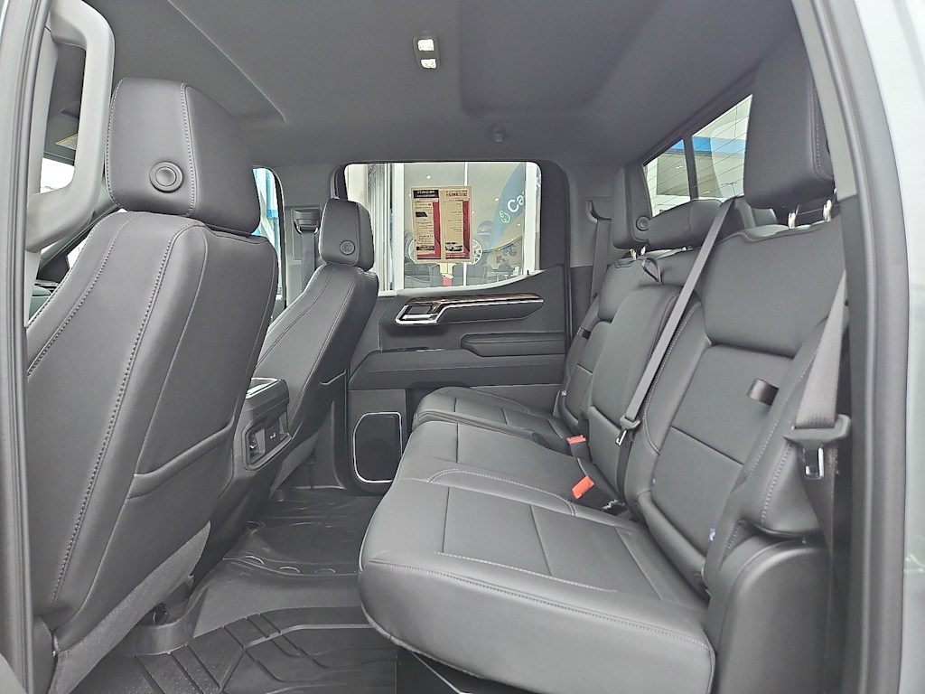 Thumbnail: 2025 Chevrolet Silverado 1500 - 10