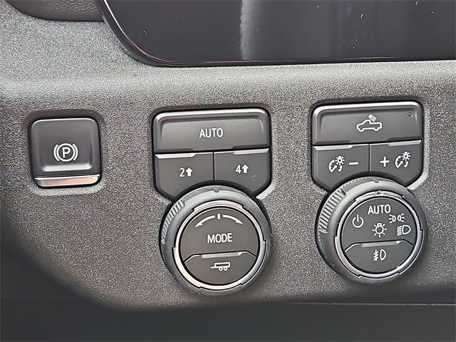 Thumbnail: 2026 Chevrolet Silverado 1500 - 22