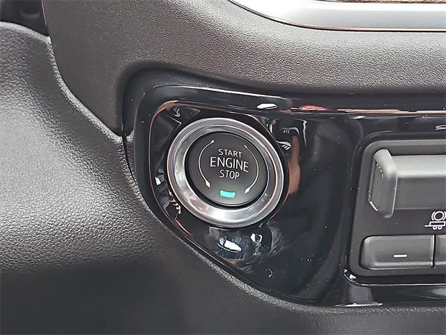 Thumbnail: 2026 Chevrolet Silverado 1500 - 21