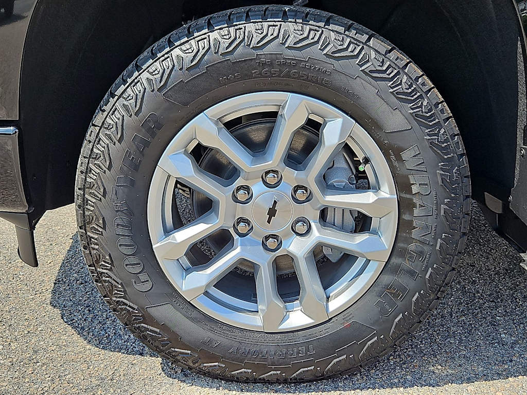 Thumbnail: 2026 Chevrolet Silverado 1500 - 7