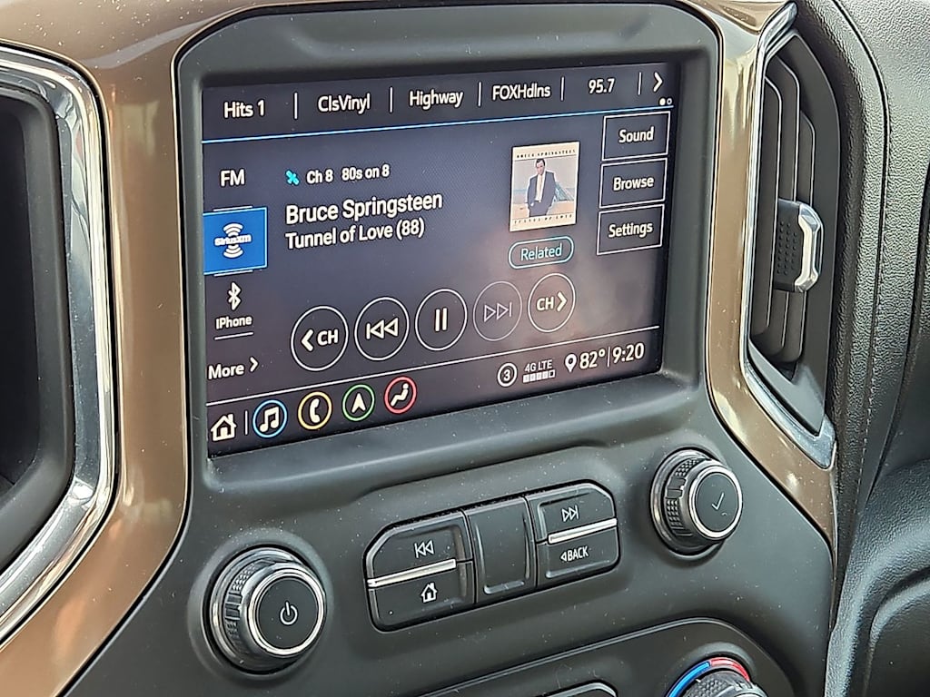 Thumbnail: 2020 Chevrolet Silverado 1500 - 13