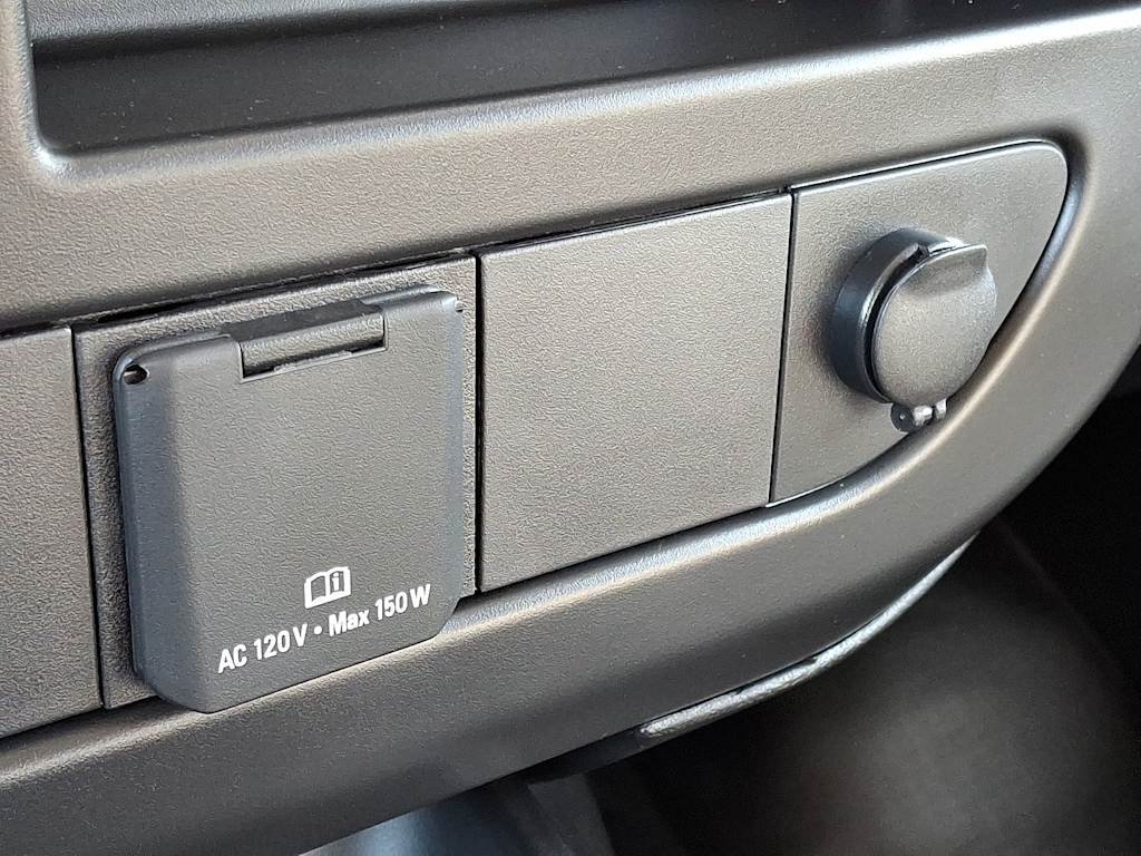 Thumbnail: 2025 Chevrolet Express - 17