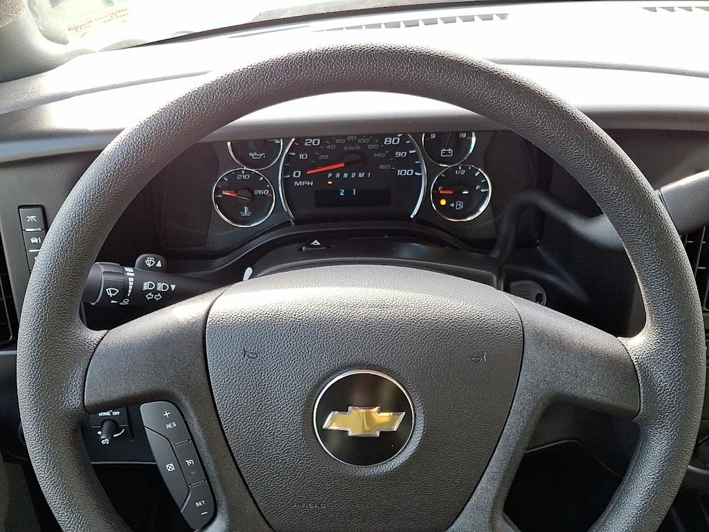Thumbnail: 2025 Chevrolet Express - 15