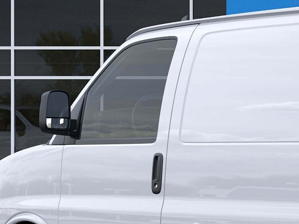 Thumbnail: 2025 Chevrolet Express - 18