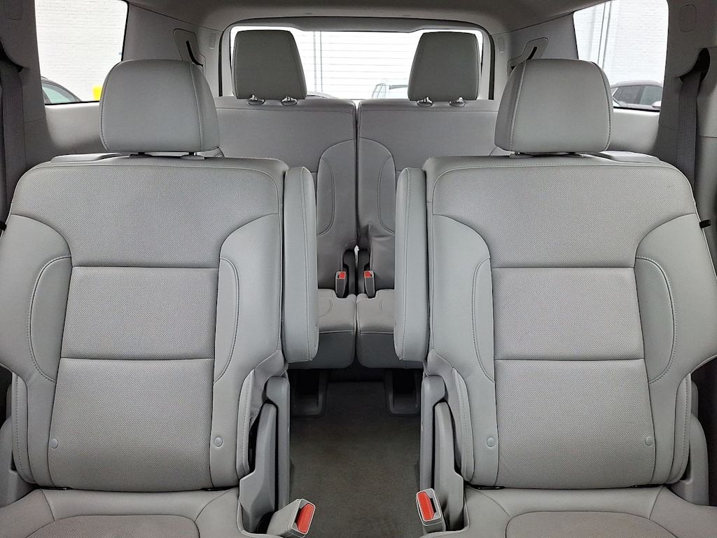 Thumbnail: 2023 GMC Acadia - 24