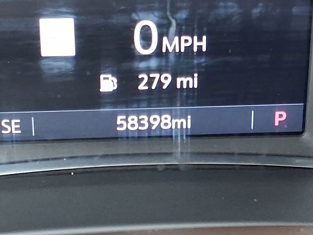 Thumbnail: 2023 GMC Acadia - 26