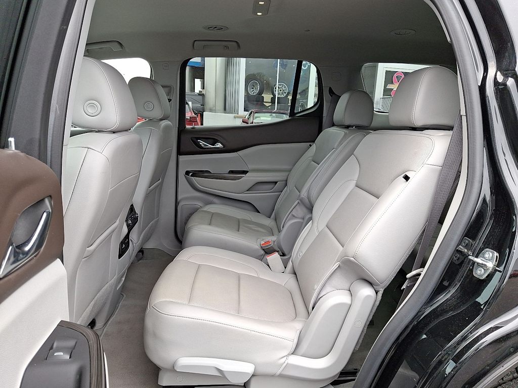 Thumbnail: 2023 GMC Acadia - 36