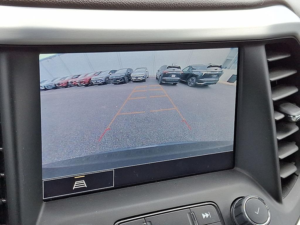 Thumbnail: 2023 GMC Acadia - 28