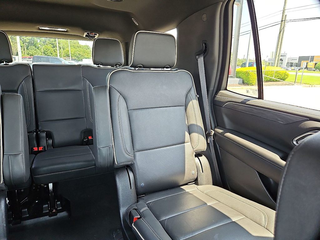 Thumbnail: 2024 GMC Yukon - 25