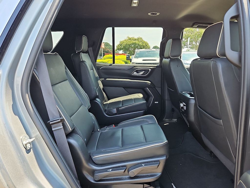 Thumbnail: 2024 GMC Yukon - 35