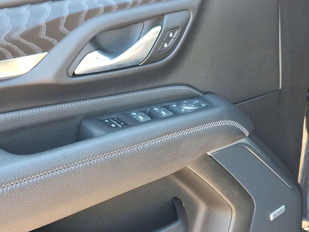 Thumbnail: 2024 GMC Yukon XL - 34