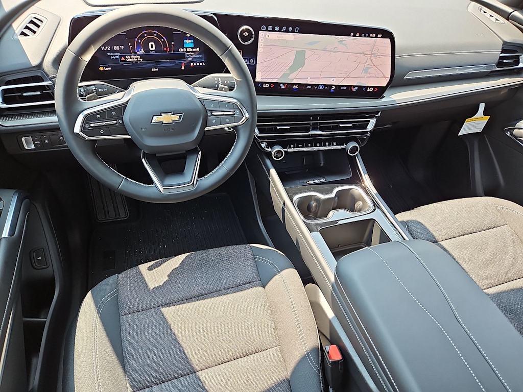 Thumbnail: 2026 Chevrolet Traverse - 2