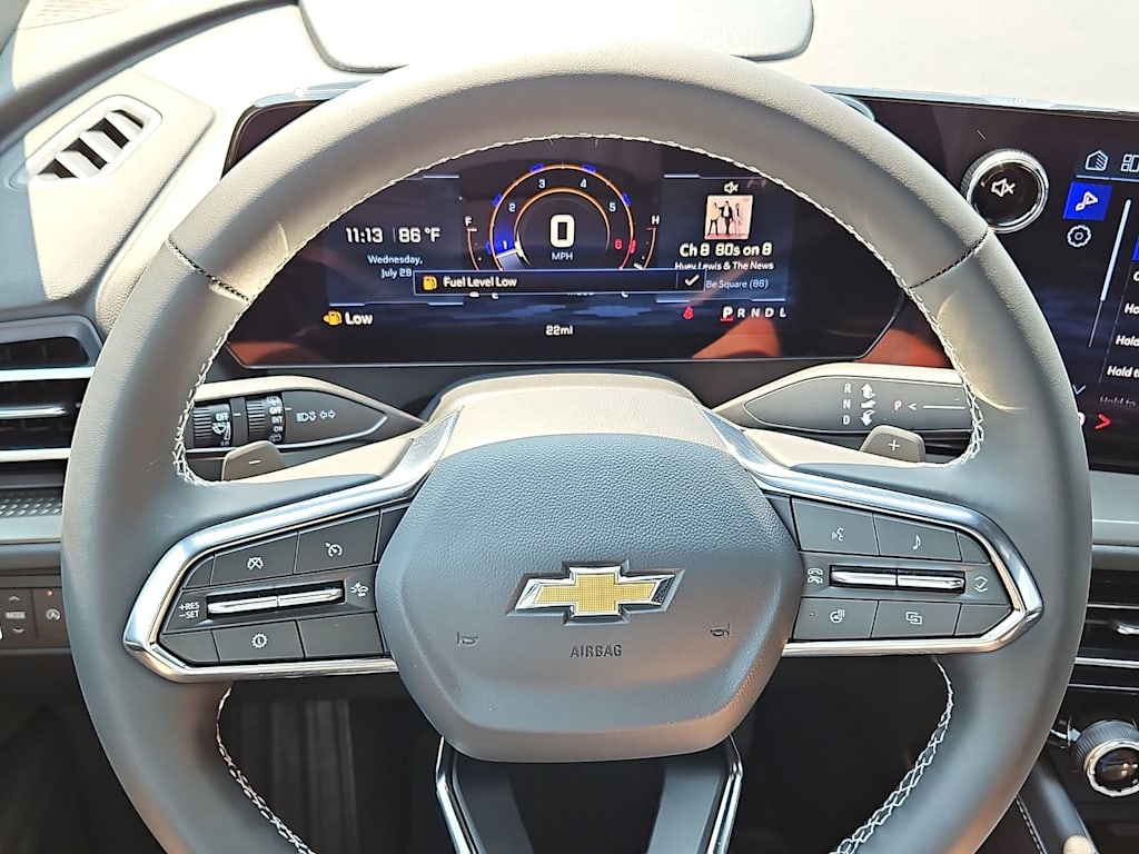 Thumbnail: 2026 Chevrolet Traverse - 8