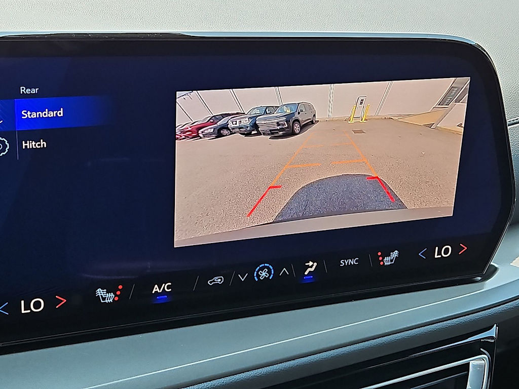 Thumbnail: 2026 Chevrolet Traverse - 20