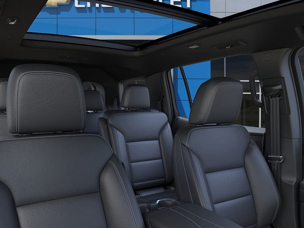 Thumbnail: 2026 Chevrolet Traverse - 24