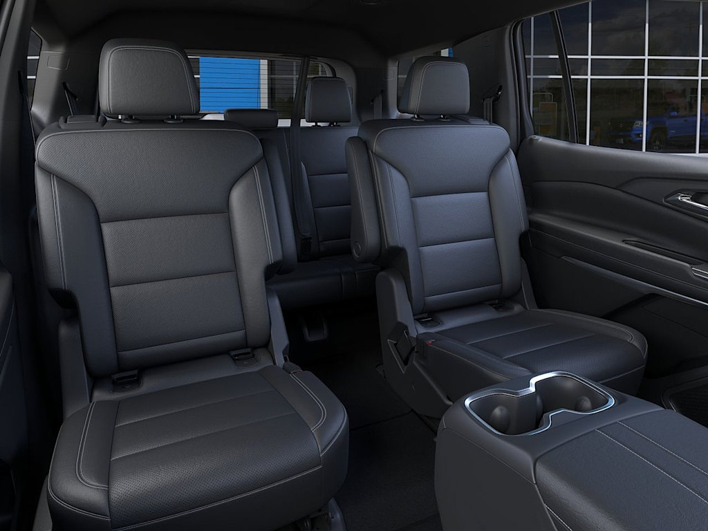 Thumbnail: 2027 Chevrolet Traverse - 8