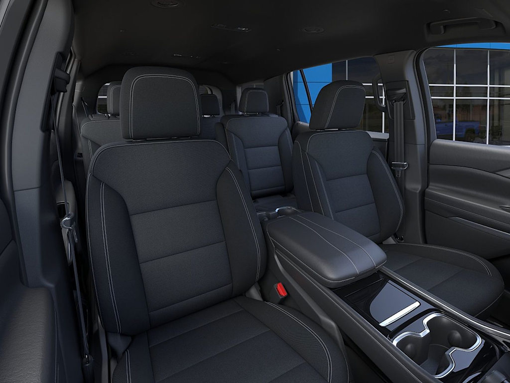 Thumbnail: 2027 Chevrolet Traverse - 8
