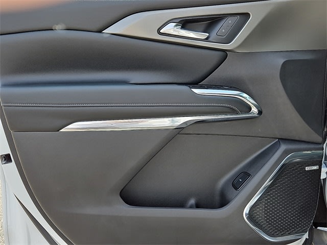 Thumbnail: 2025 Chevrolet Traverse - 15