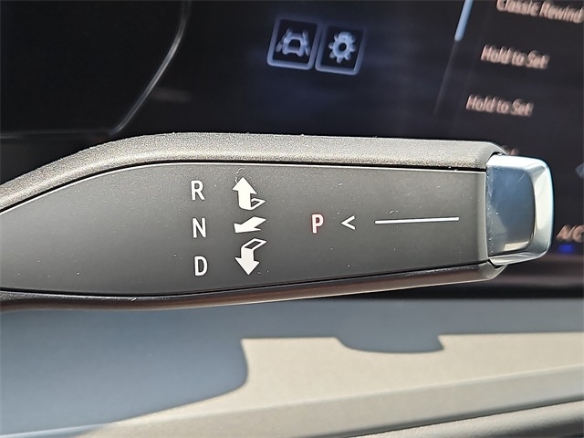 Thumbnail: 2025 Chevrolet Traverse - 11