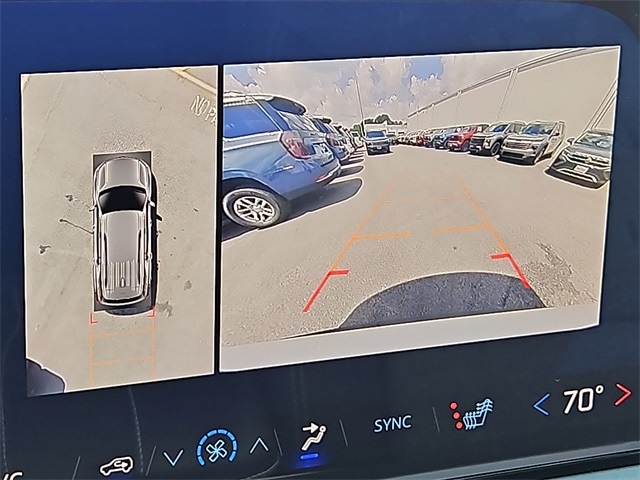 Thumbnail: 2025 Chevrolet Traverse - 18