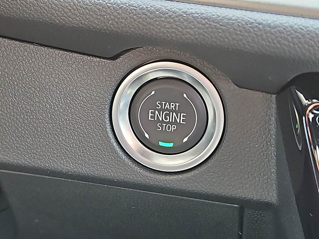 2025 Chevrolet Traverse LT - Photo 18