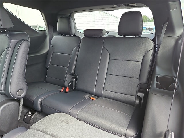 Thumbnail: 2026 Chevrolet Traverse - 16