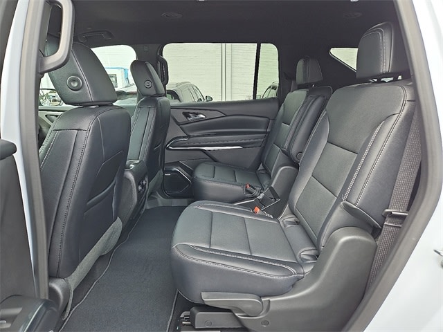 Thumbnail: 2026 Chevrolet Traverse - 10