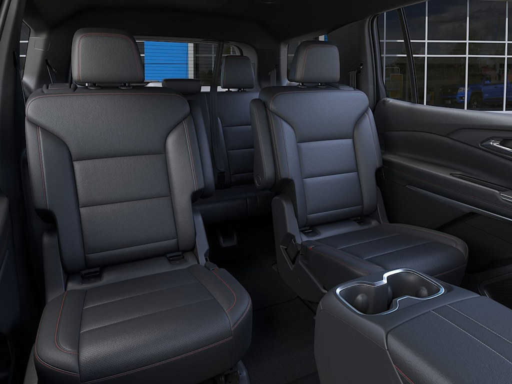 Thumbnail: 2026 Chevrolet Traverse - 8