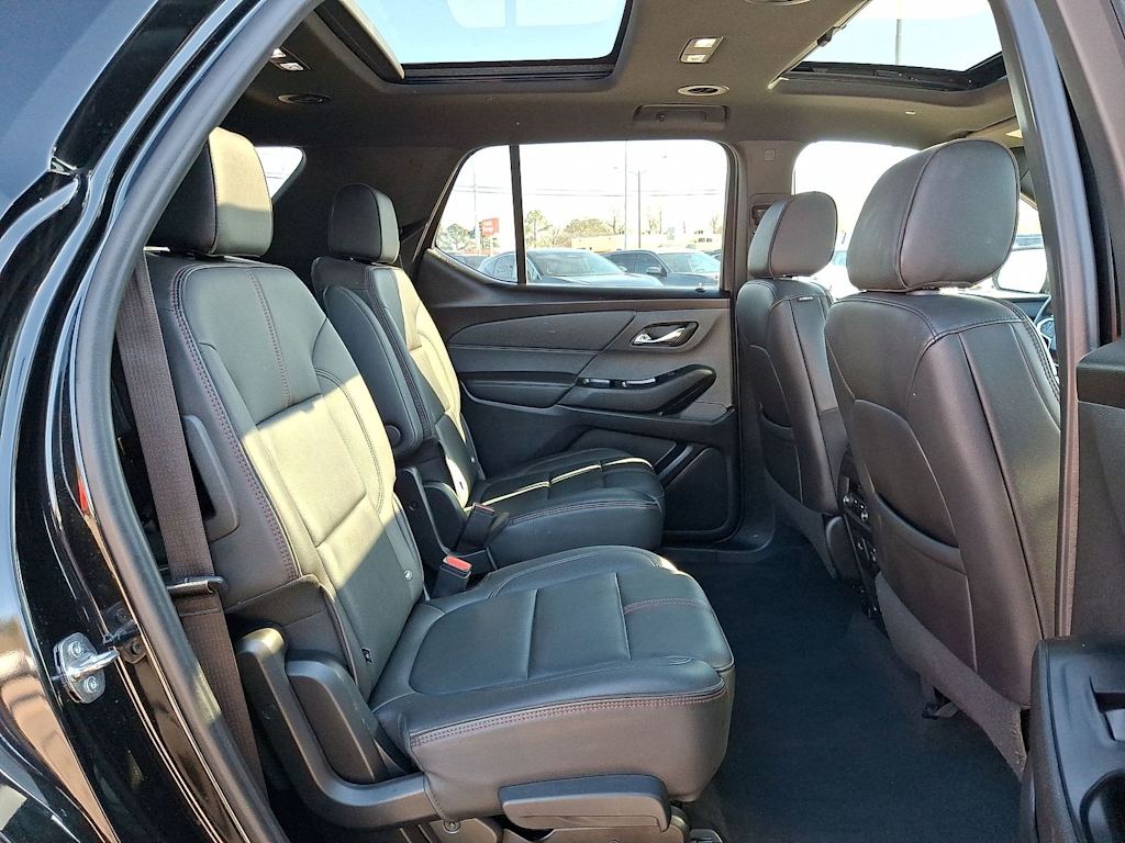 Thumbnail: 2023 Chevrolet Traverse - 38