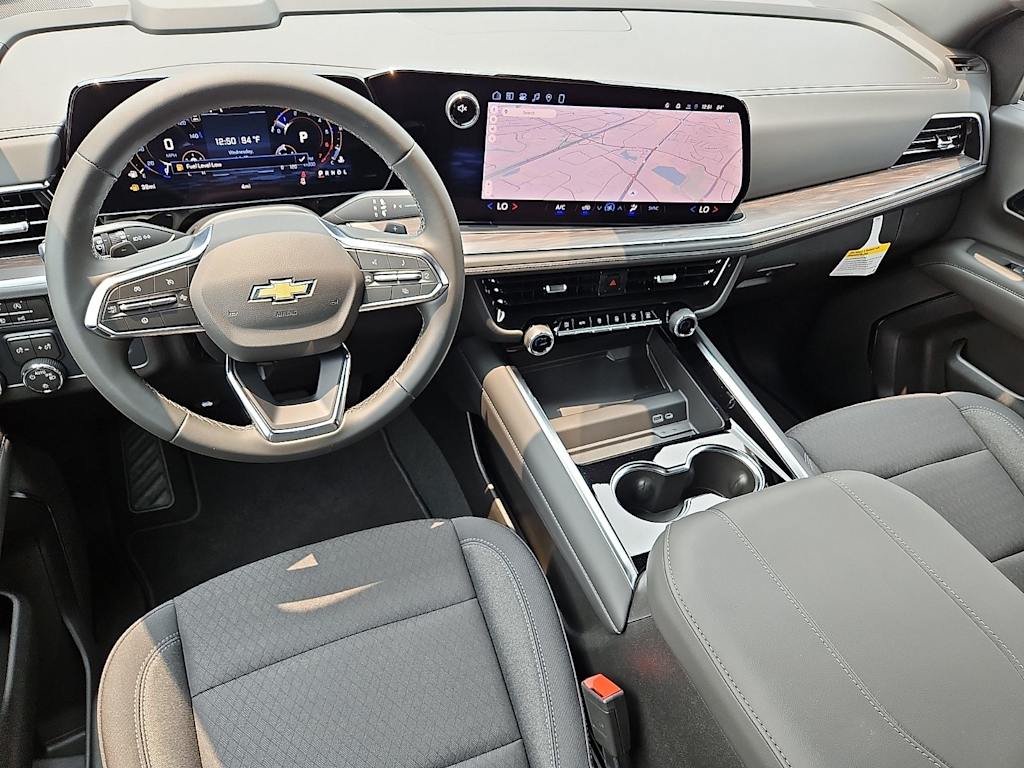 Thumbnail: 2026 Chevrolet Suburban - 2