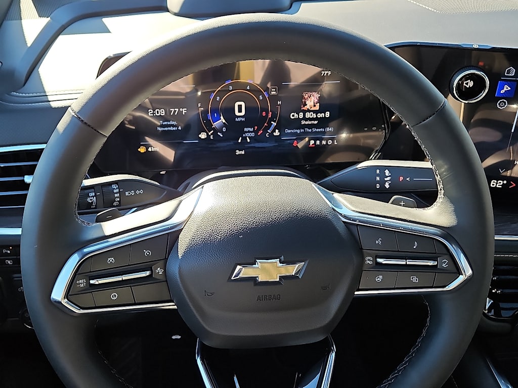 Thumbnail: 2026 Chevrolet Suburban - 2