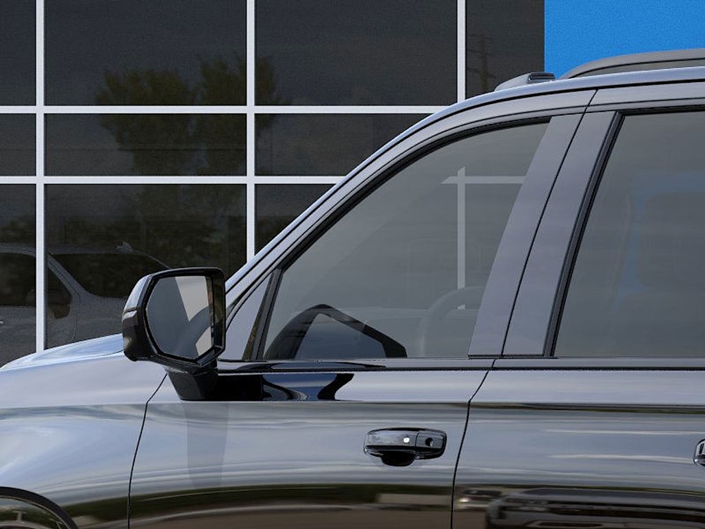 Thumbnail: 2026 Chevrolet Suburban - 11