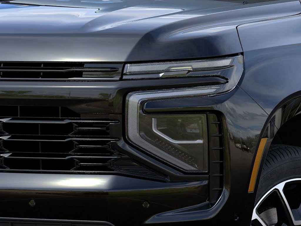 Thumbnail: 2026 Chevrolet Suburban - 18