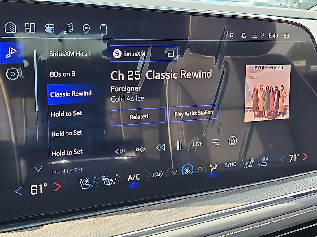 Thumbnail: 2026 Chevrolet Suburban - 20