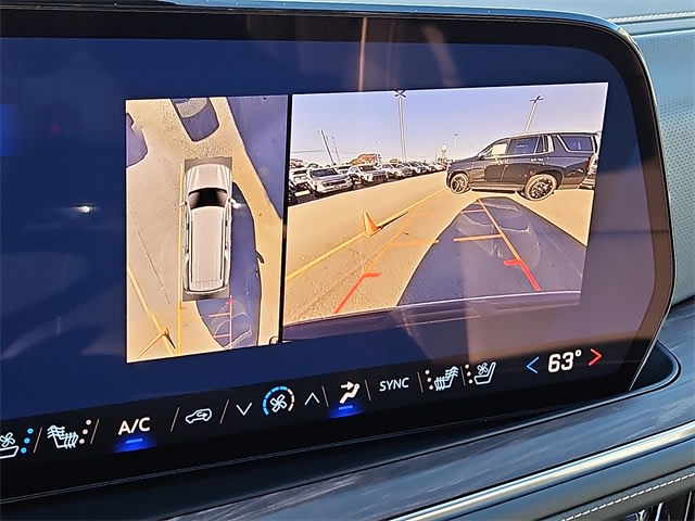 Thumbnail: 2026 Chevrolet Suburban - 21