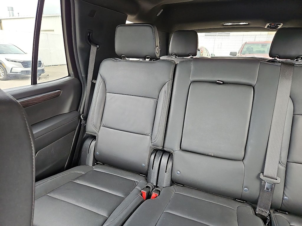 Thumbnail: 2025 Chevrolet Tahoe - 11